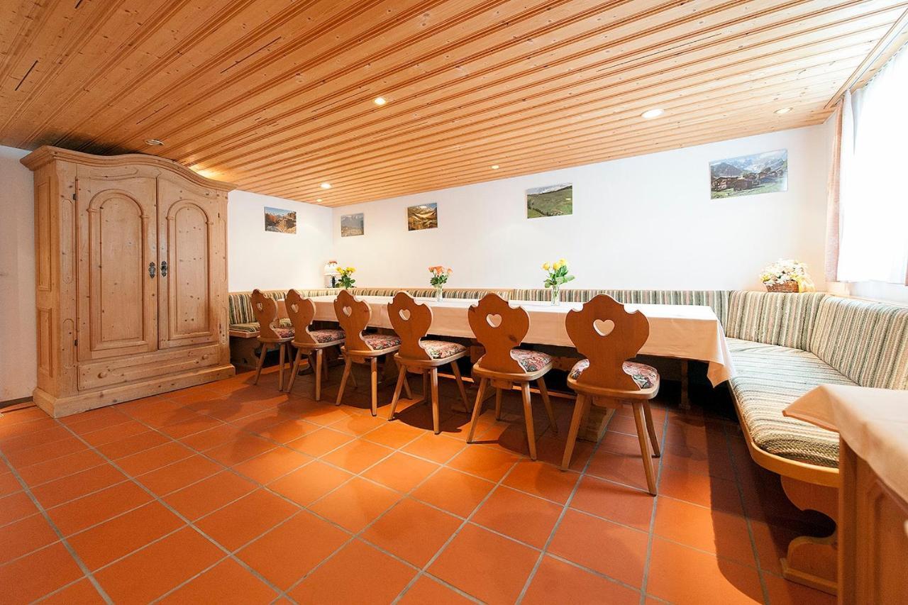 Hotel Cuntera Curaglia Bagian luar foto