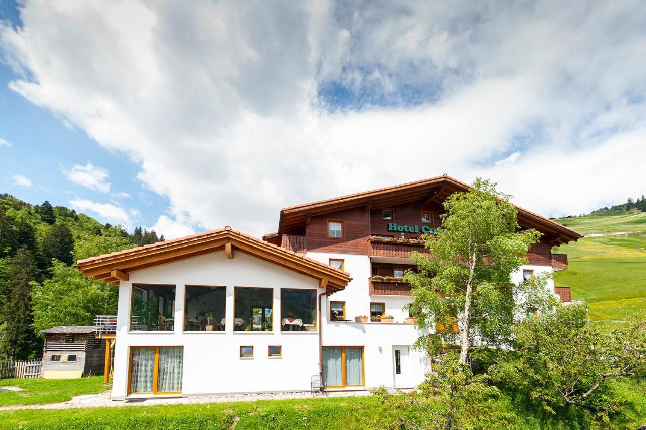 Hotel Cuntera Curaglia Bagian luar foto